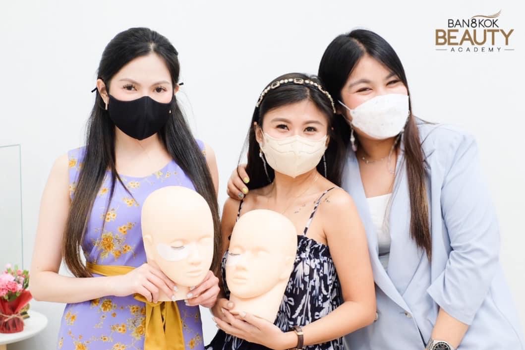 Professional Eyelash Extensions Bangkok Beauty Academy No.1